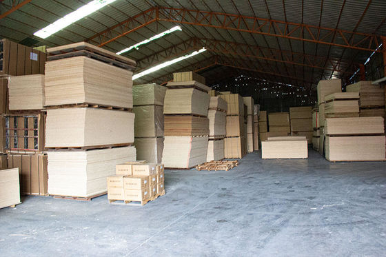 3mm 18mm Festplatten Melaminpapier mit MDF 1220x2440mm 2100x2800mm