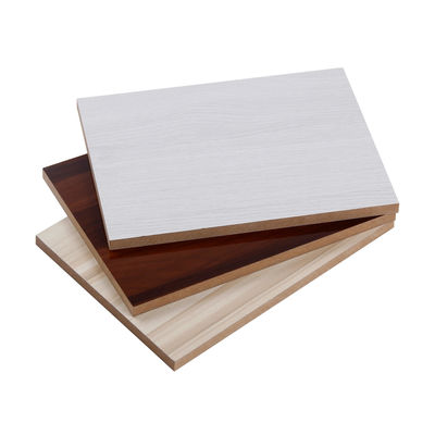 MDF-Melaminkarton 18 mm Holzkarton Feuchtigkeitsdicht doppelseitiges Melaminkleber WBP/E1
