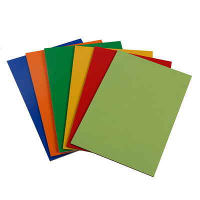 18 mm einfache MDF-Platte und weiße Holzkornfarbe Melamin MDF-Platte Feuchtigkeitsdicht mit 1
