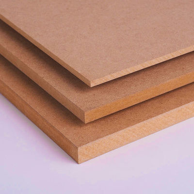 18 mm E1 E2 Grade Roh-MDF-Platte für Innen- und Möbeldekoration